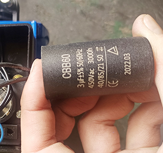 Diaphragm pump